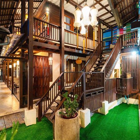 Rompo Boutique Hotel Csiangmaj Kültér fotó