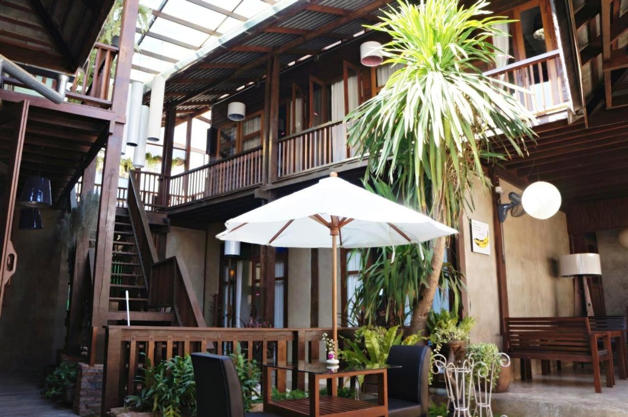Rompo Boutique Hotel Csiangmaj Kültér fotó
